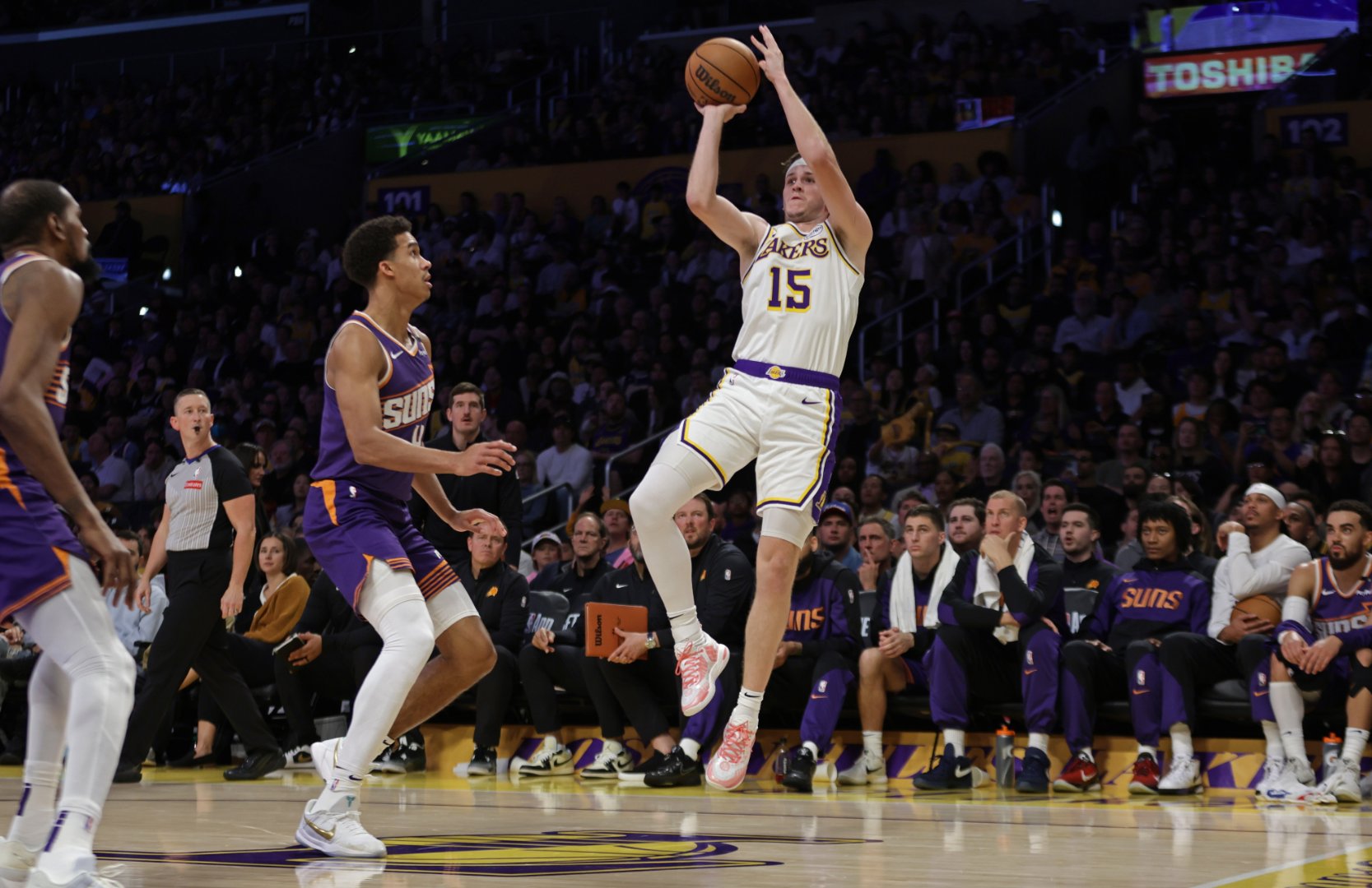 全明星赛清晨走向成谜,洛杉矶湖人手感冰凉,质疑声仍在,阵容厚度经受考验的简单介绍 全明星赛清晨走向成谜,洛杉矶湖人手感冰凉,质疑声仍在,阵容厚度经受考验的简单介绍